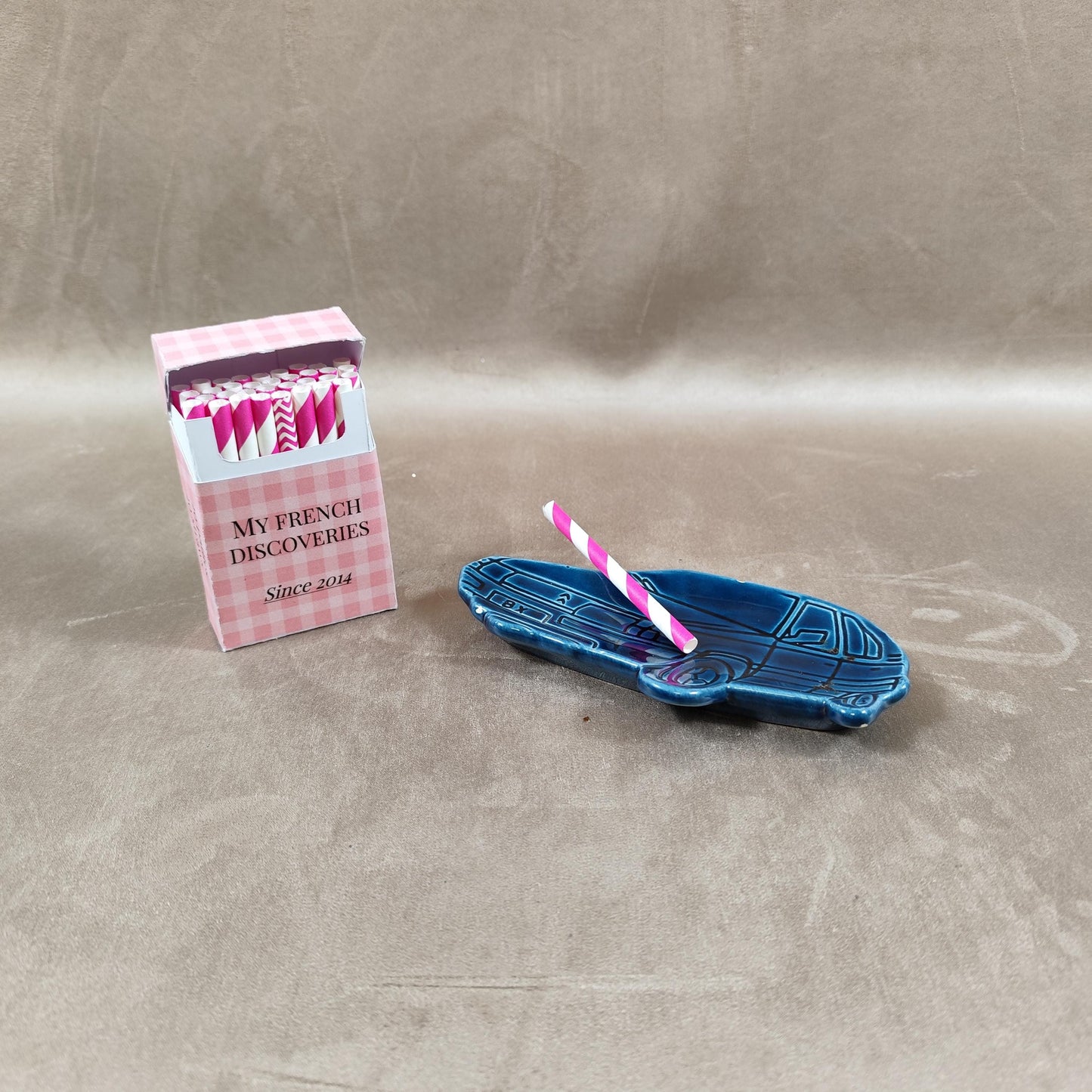 Cendrier Citroën BX en céramique bleue Publicitaire concessionnaire Vintage