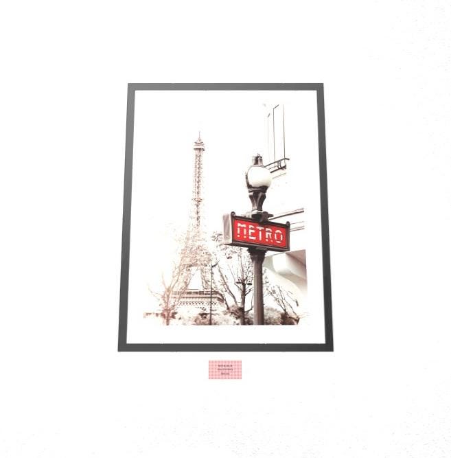 Affiche Paris Tour Eiffel et métro Photographie décorative Format 70 x 50 cm sans cadre