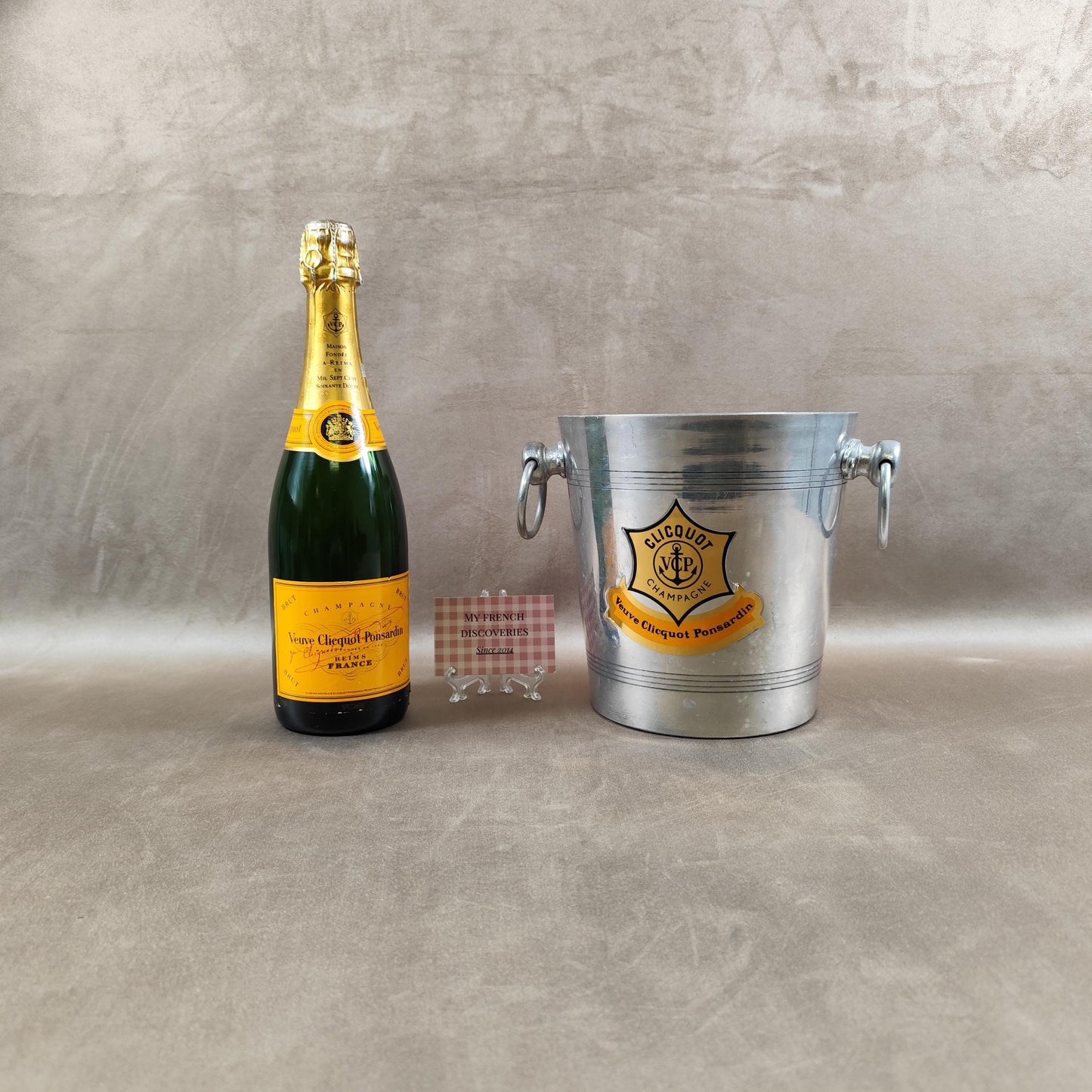 Seau à champagne Veuve Clicquot en aluminium Modèle publicitaire vintage