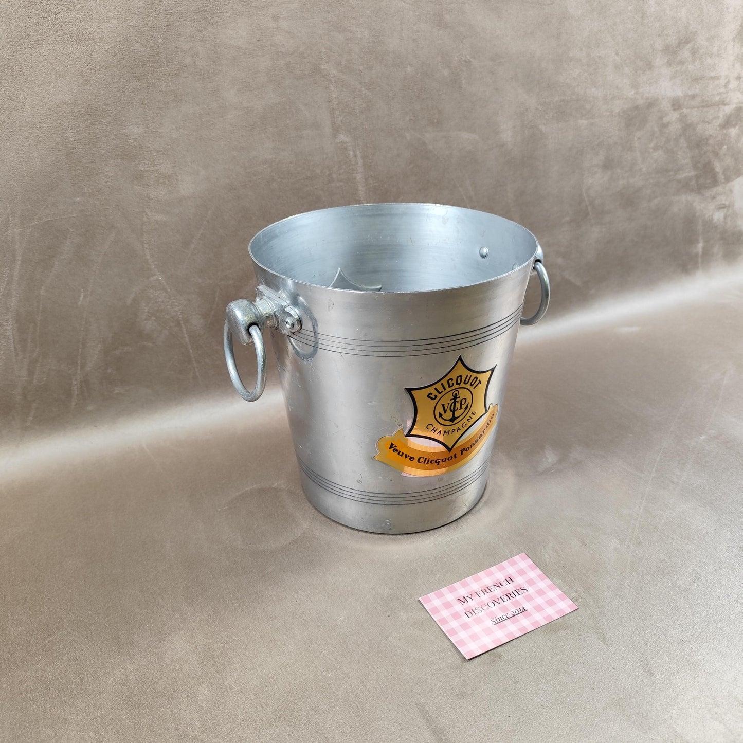 Seau à champagne Veuve Clicquot en aluminium Modèle publicitaire vintage