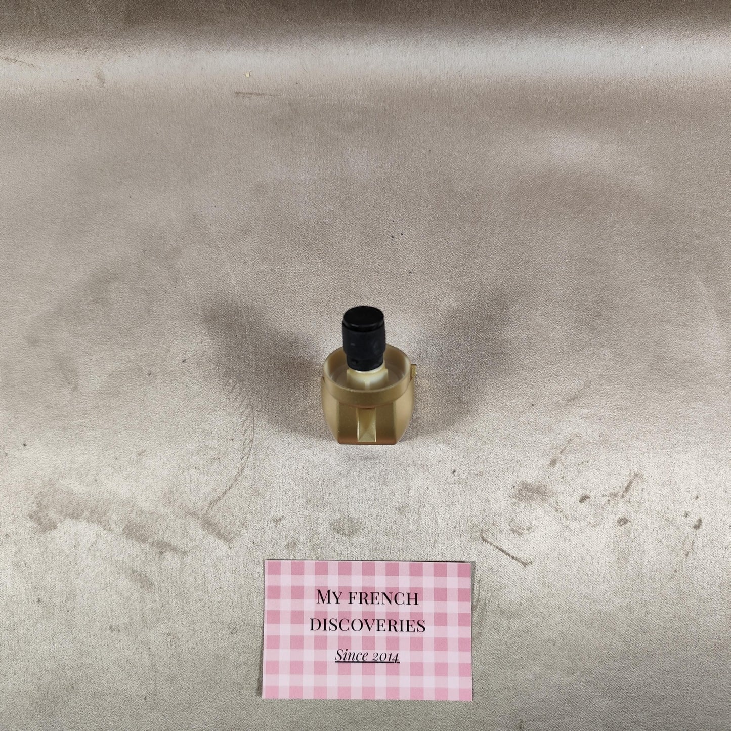 Bouchon stoppeur champagne Piper-Heidsieck en plastique doré Accessoire publicitaire