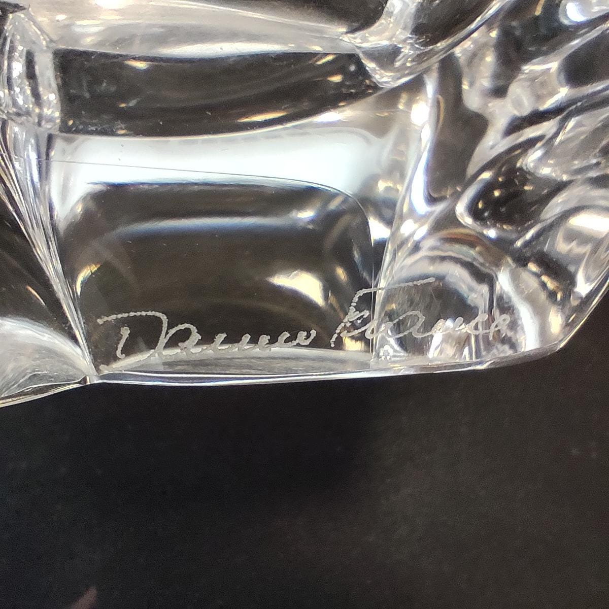 Cendrier en cristal Daum signé Modèle triangulaire Cristal français vintage