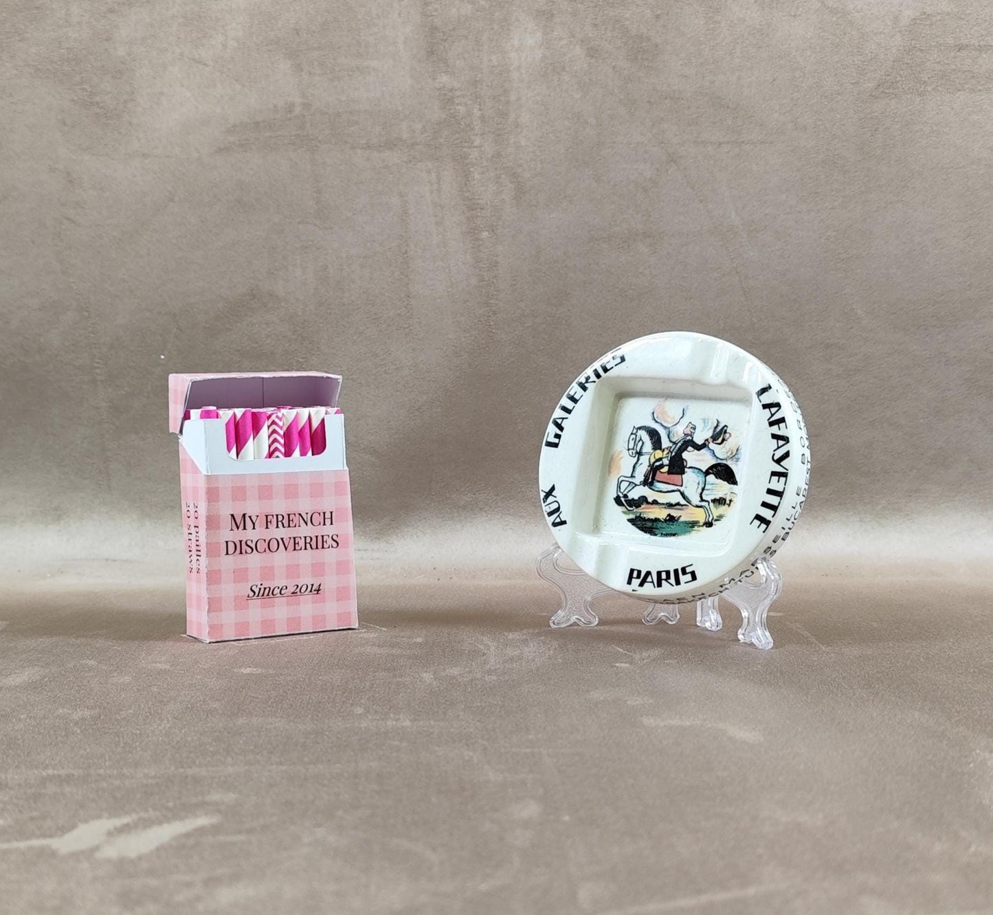 Cendrier Galeries Lafayette Paris en faïence Édition La Maîtrise Vintage