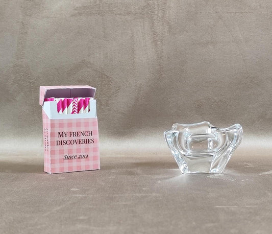 Cendrier en cristal Daum signé Modèle triangulaire Cristal français vintage