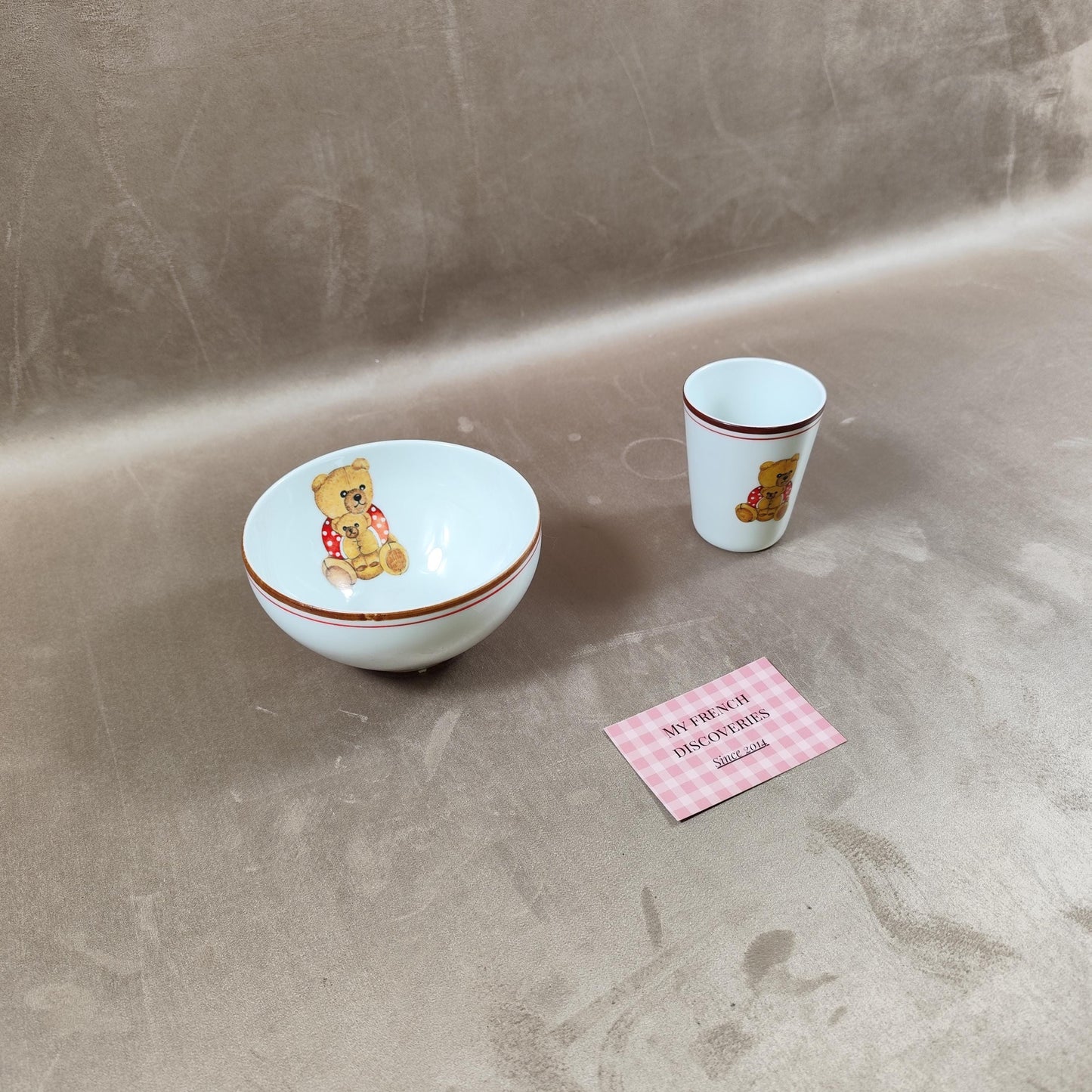 Ensemble enfant en porcelaine de Limoges Bol et verre décor ours Filet fait main