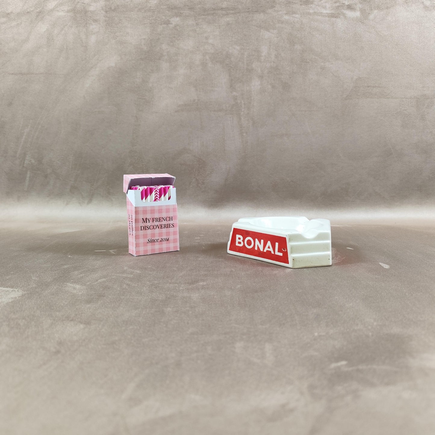 Cendrier publicitaire BONAL en céramique Faïencerie de Monet Apéritif