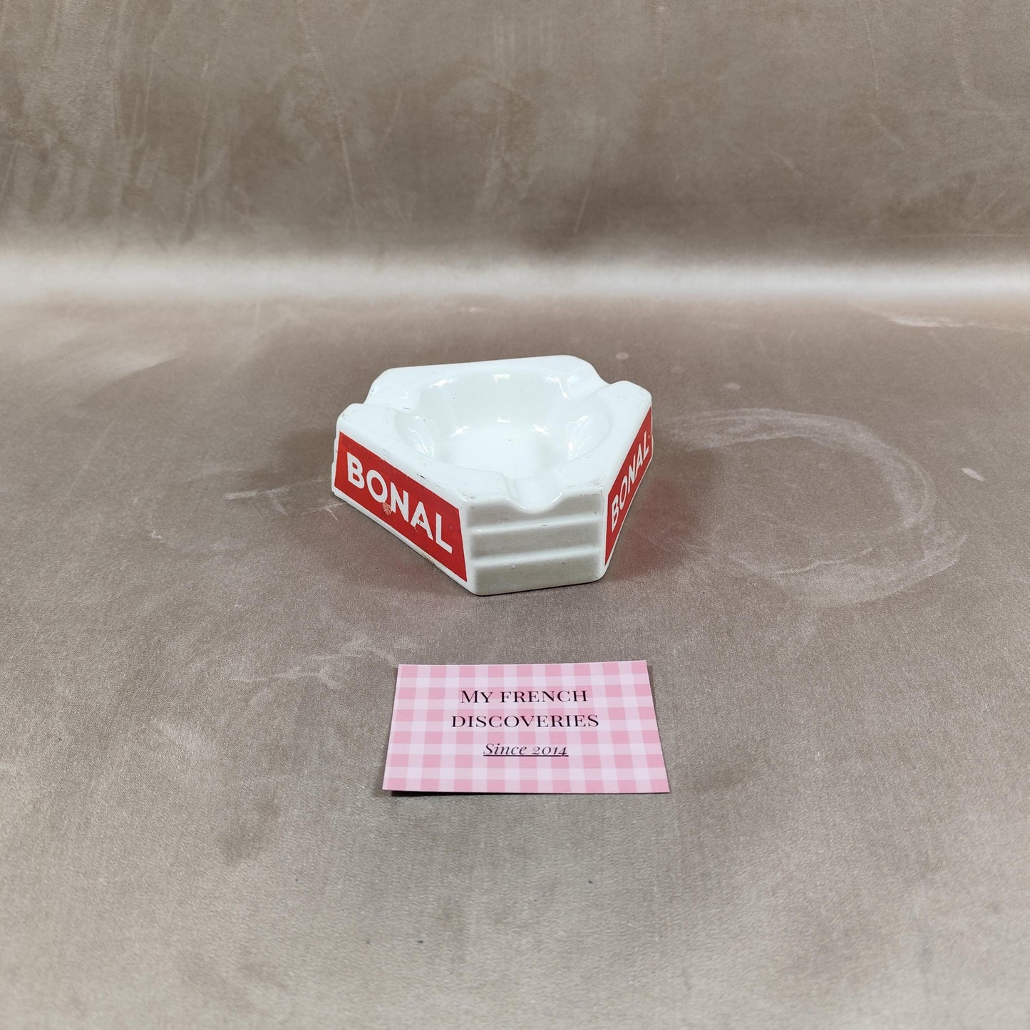 Cendrier publicitaire BONAL en céramique Faïencerie de Monet Apéritif