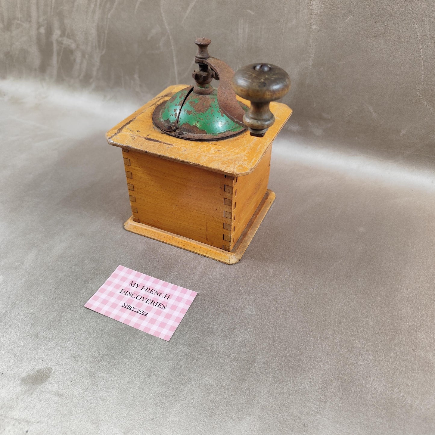 Moulin à café Peugeot Frères Valentigney en bois Modèle déposé Ancien