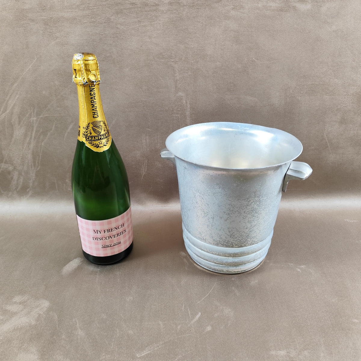 Seau à champagne Argit en aluminium martelé Métal brut Vintage