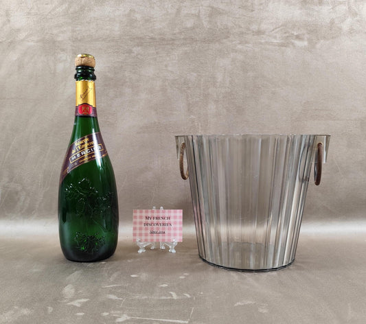 Seau à champagne Mercier en plastique transparent Modèle cannelé Vintage