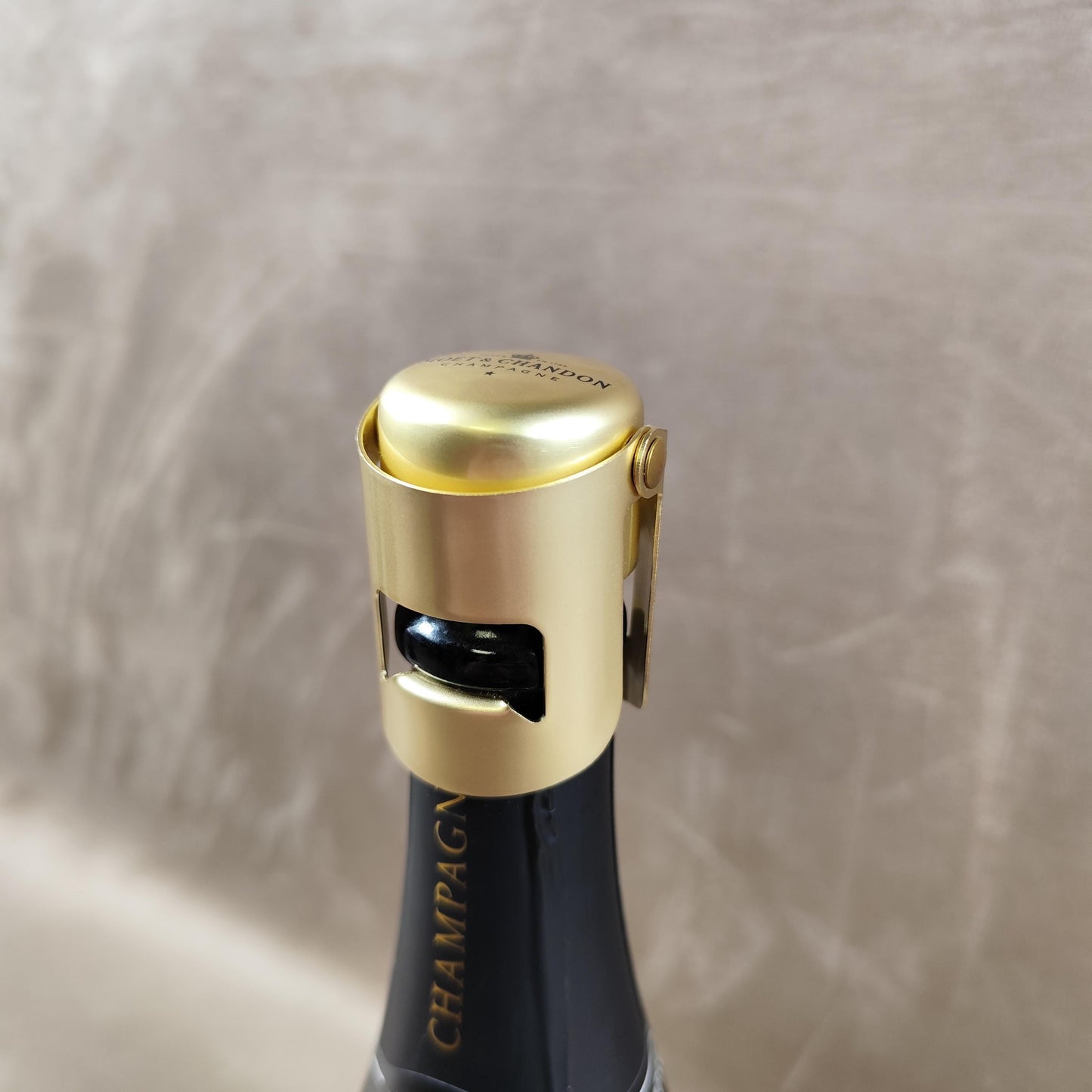 Bouchon stoppeur Champagne Moët & Chandon doré Accessoire bar Vintage