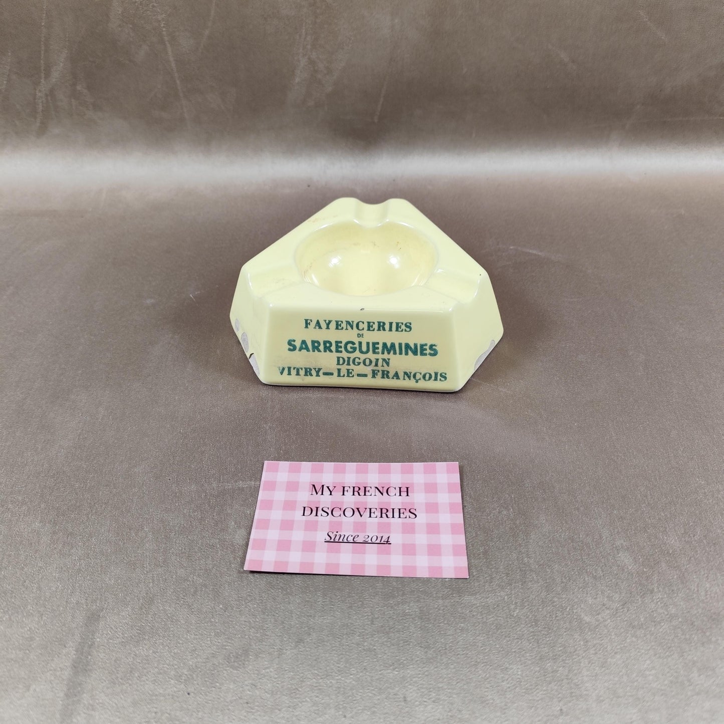 Cendrier publicitaire Faïenceries de Sarreguemines Digoin Vitry-le-François Faïence