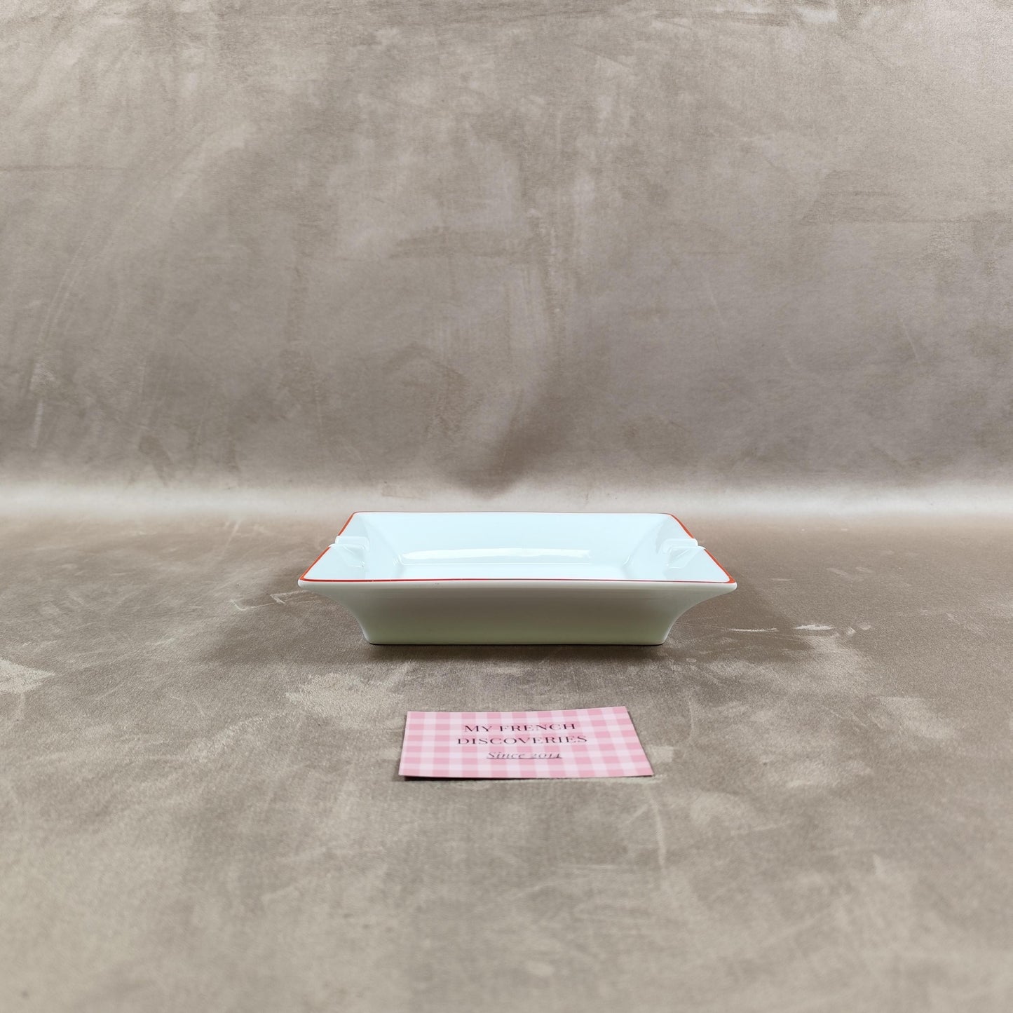 Cendrier publicitaire La Coupole Paris en porcelaine GDA Limoges Vintage