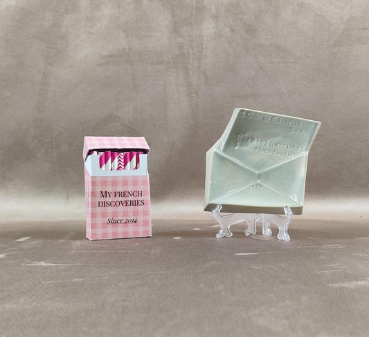 Cendrier publicitaire en porcelaine en forme denveloppe Réfrigérateurs Sigma-Frigo-Therm  Lyon