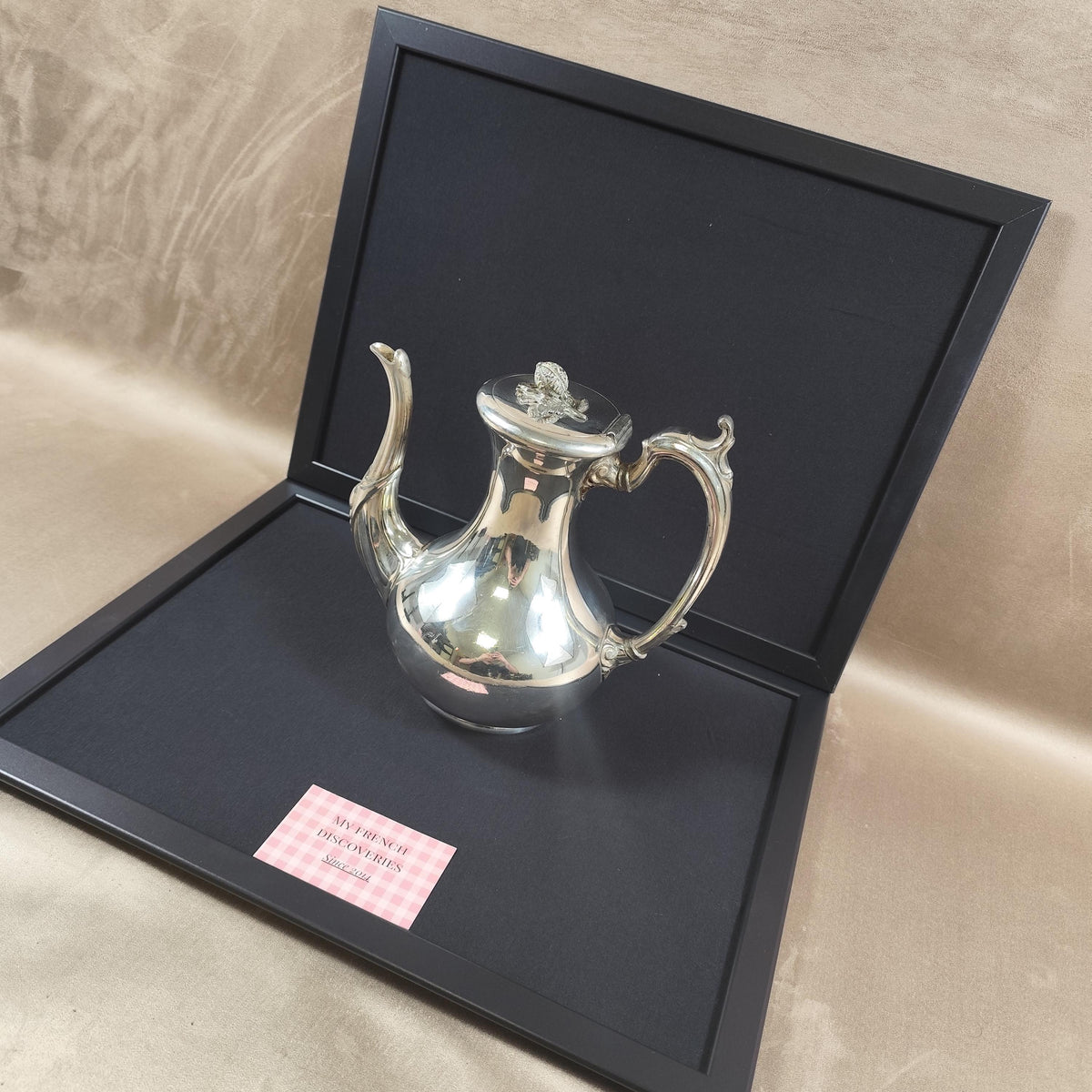 Théière ancienne en métal argenté Mappin & Webb Style classique Sheffield