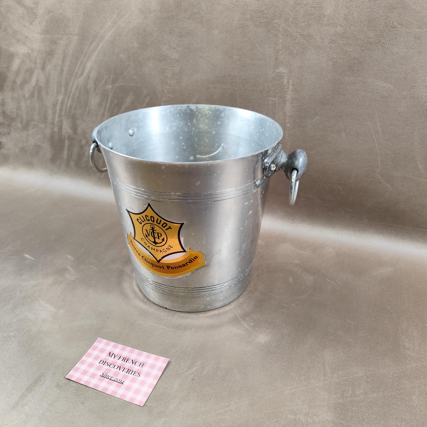 Seau à champagne Veuve Clicquot en aluminium Modèle publicitaire vintage