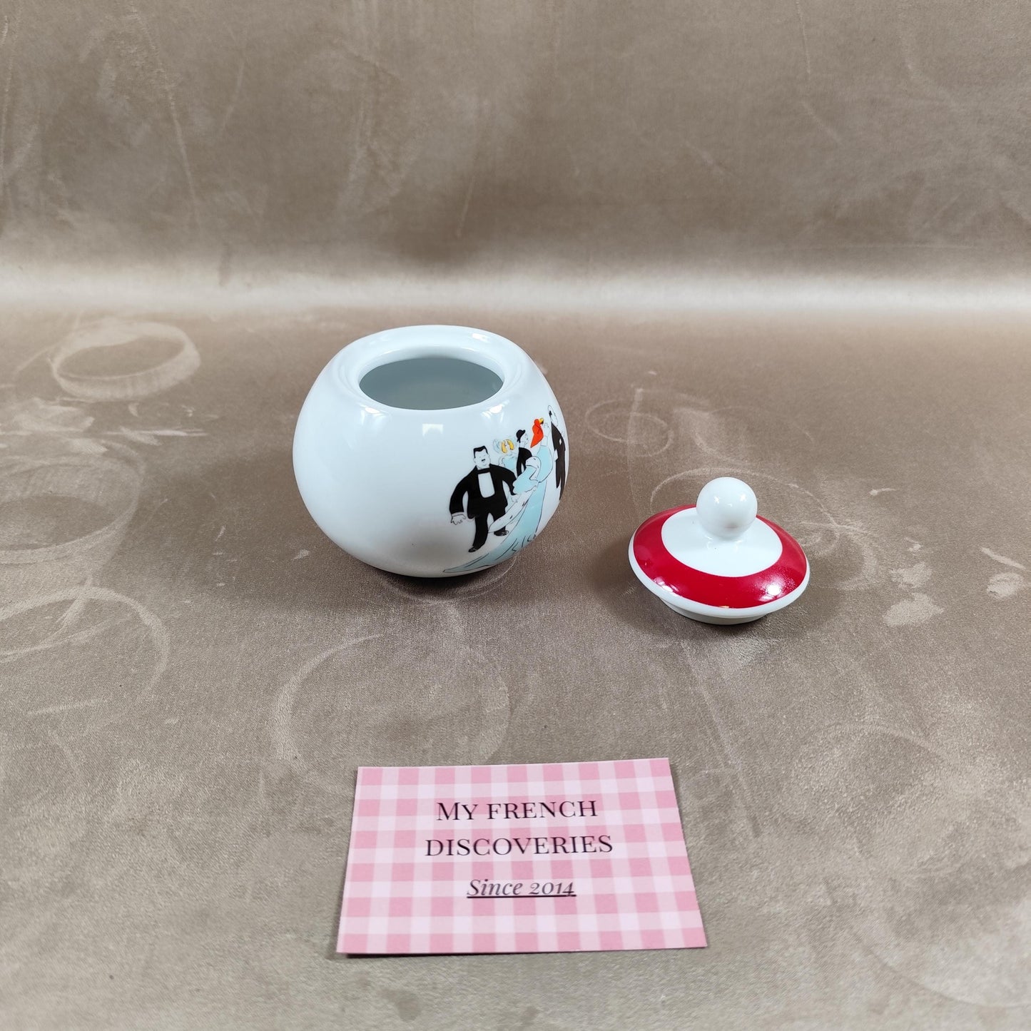 Service à café Maxims Paris en porcelaine Tasses, sous-tasses et sucrier Décor figuratif
