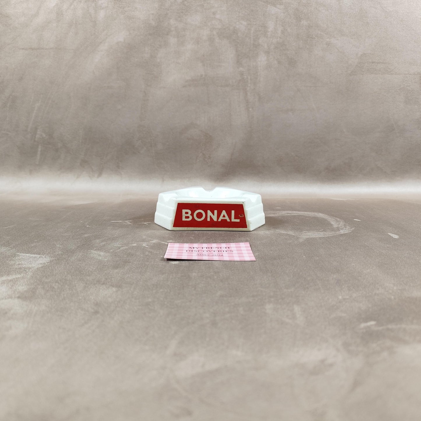 Cendrier publicitaire BONAL en céramique Faïencerie de Monet Apéritif