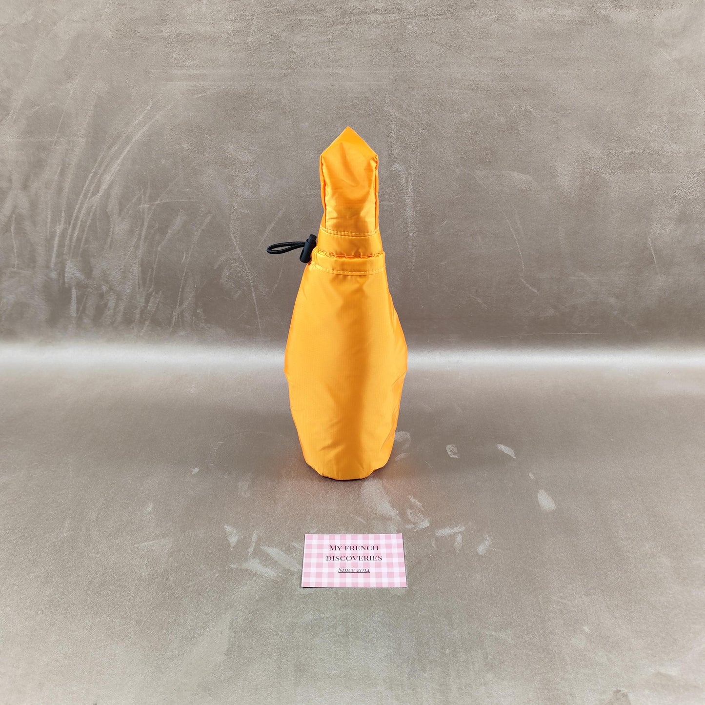 Étui isotherme Veuve Clicquot x K-WAY en polyester Transformable en sac banane