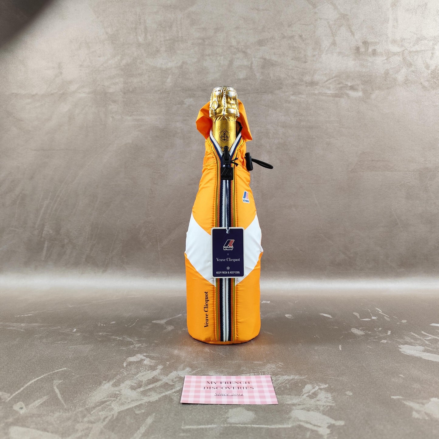 Étui isotherme Veuve Clicquot x K-WAY en polyester Transformable en sac banane