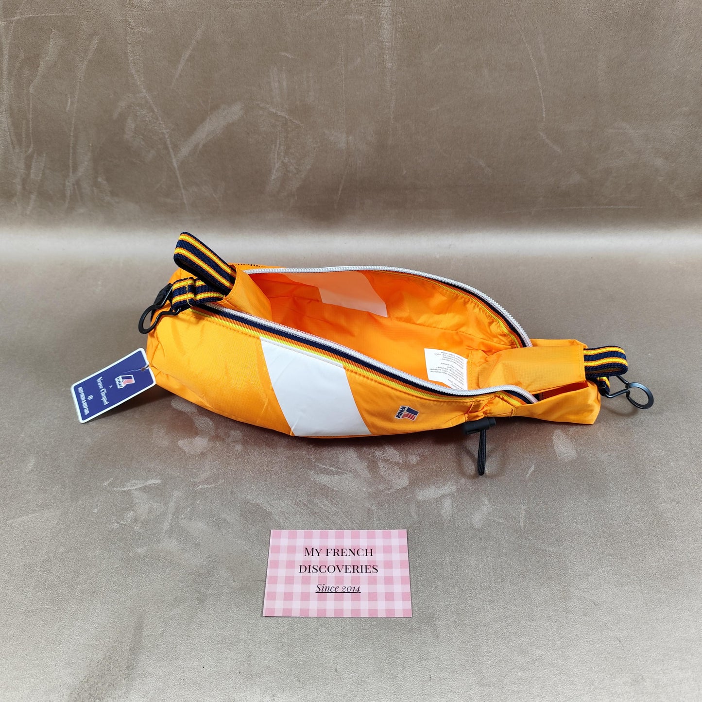 Étui isotherme Veuve Clicquot x K-WAY en polyester Transformable en sac banane
