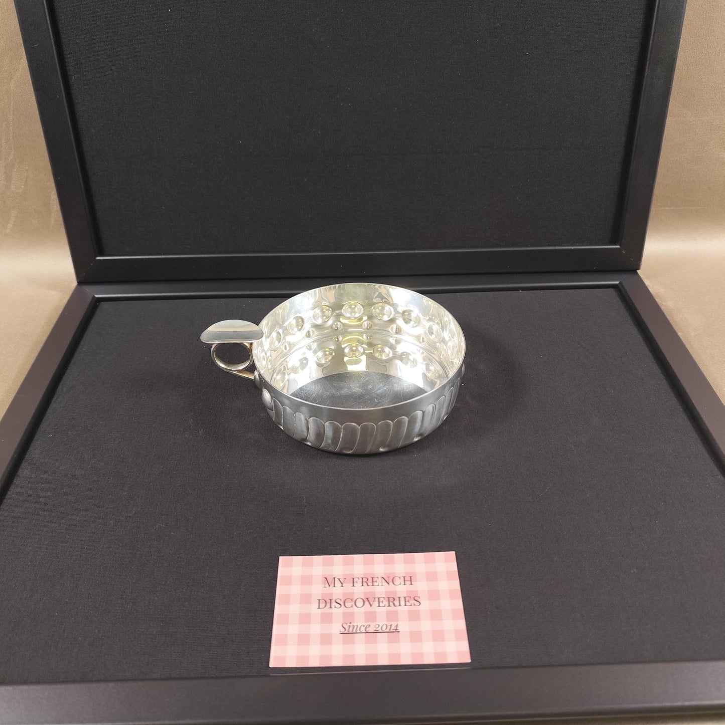 Tastevin ancien grand modèle en métal argenté Poinçon dorfèvre Accessoire dégustation vin