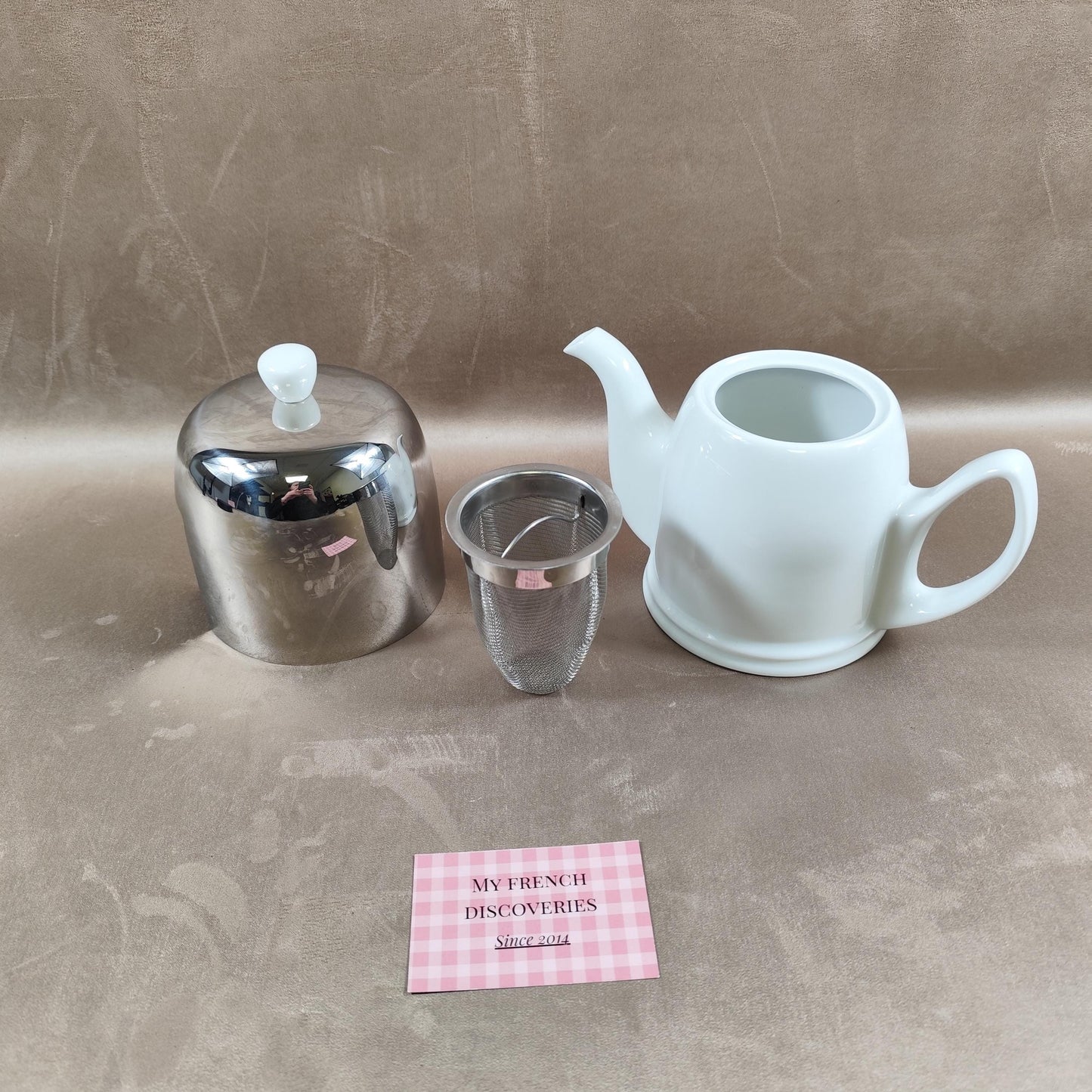 Théière Degrenne Salam en porcelaine et inox Modèle iconique France