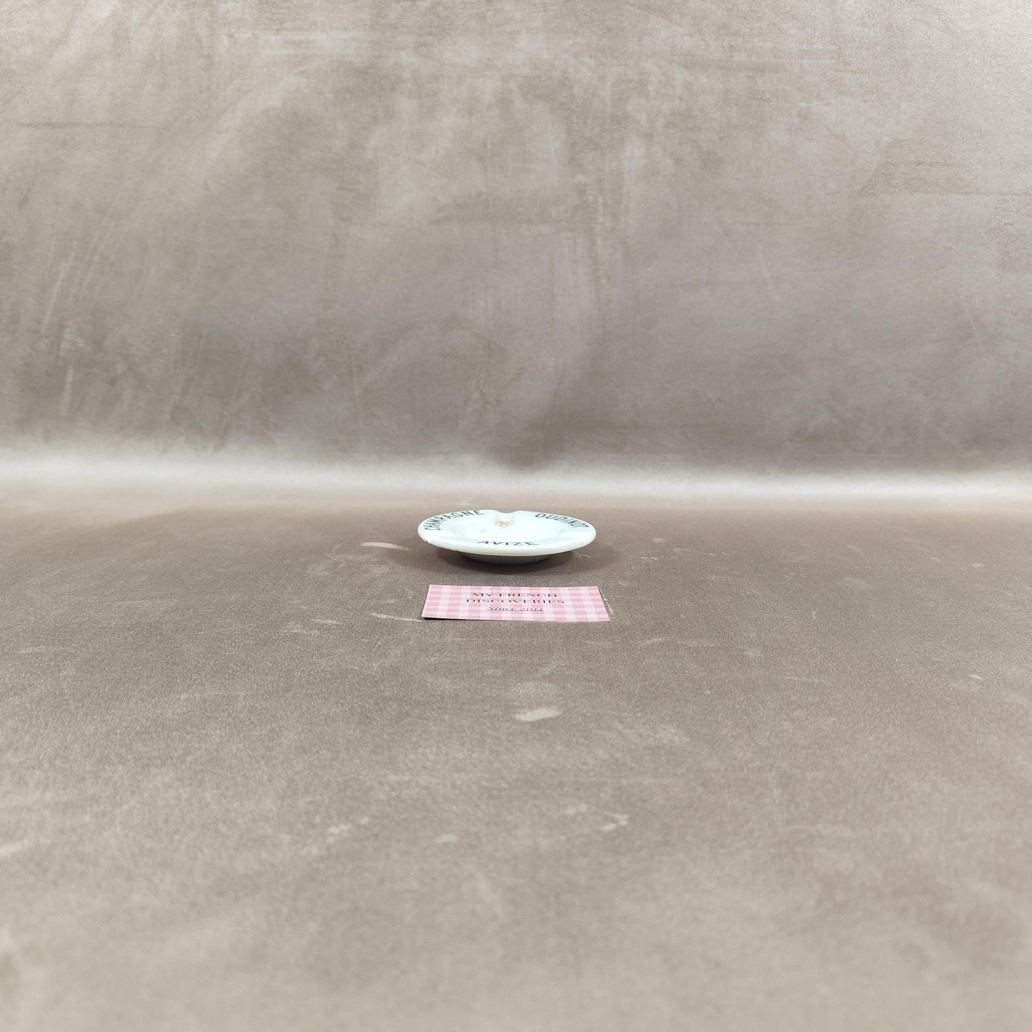 Cendrier publicitaire Champagne Oudinot Avize en porcelaine KG Lunéville France