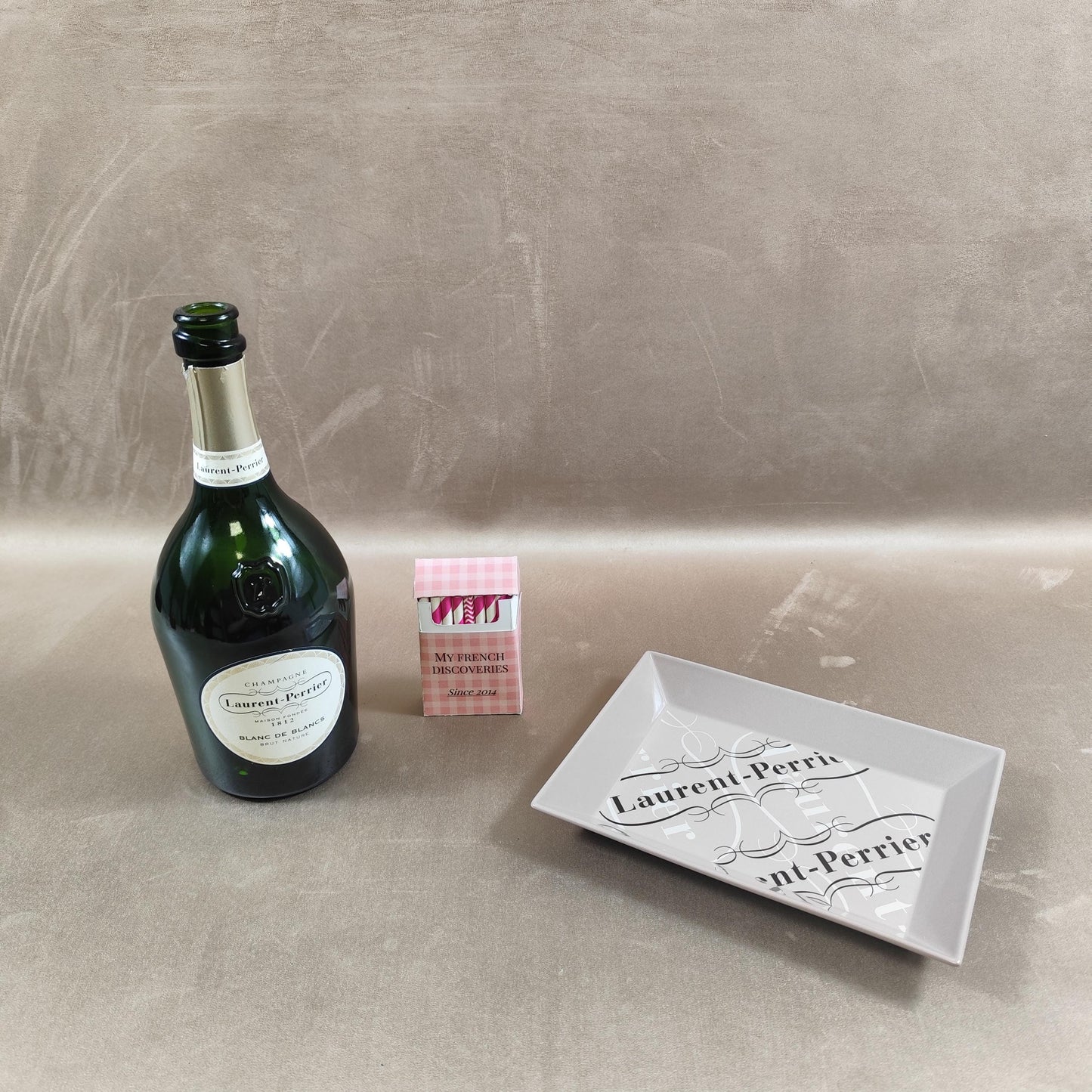 Cendrier vide-poche Laurent-Perrier en porcelaine Revol Champagne France