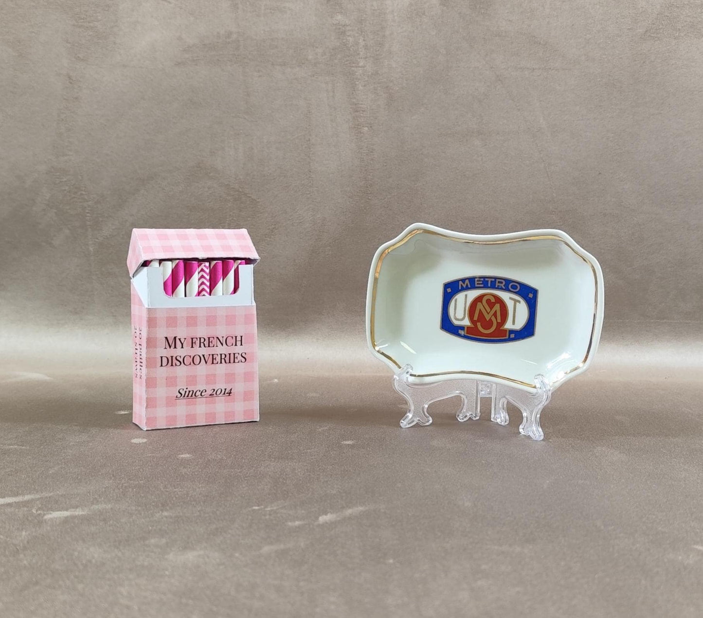 Cendrier publicitaire METRO US Métro en porcelaine Club sportif RATP Paris