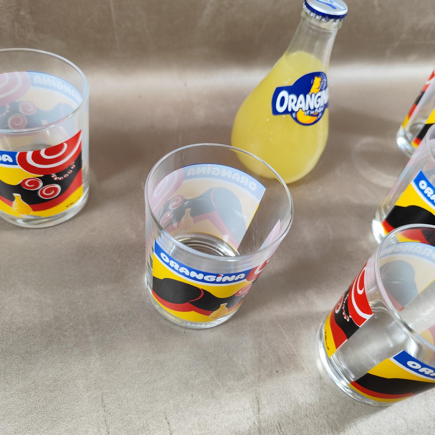 Lot de 5 verres Orangina illustrés par Villemot Verres publicitaires vintage