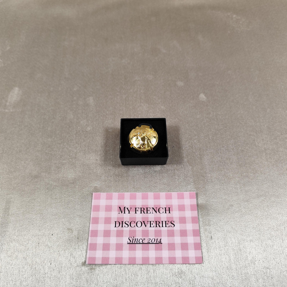 Capsule de champagne Amour de Deutz 2006 plaquée or Pascal Morabito Pendentif