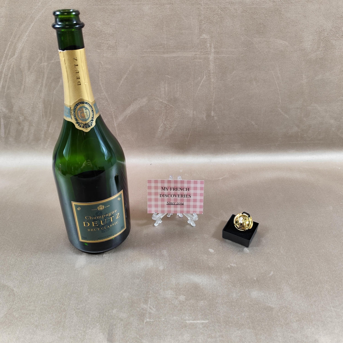 Capsule de champagne Amour de Deutz 2006 plaquée or Pascal Morabito Pendentif