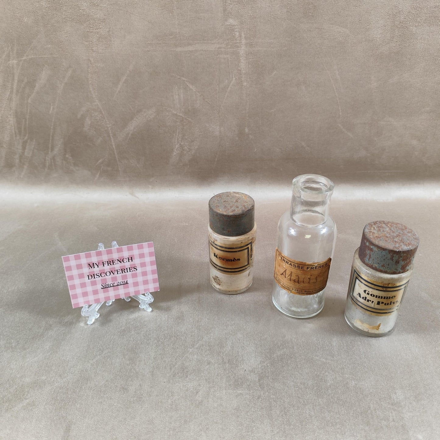 Lot de 3 anciens pots pharmaceutiques en verre Bocaux dapothicaire vintage