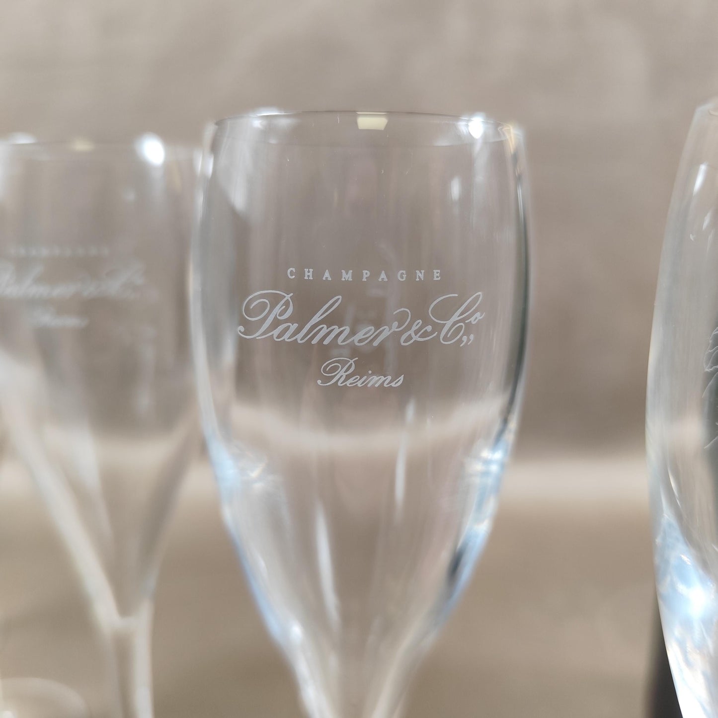 Lot de 12 flûtes à champagne Palmer & Co gravées Édition artistique Palmerescence