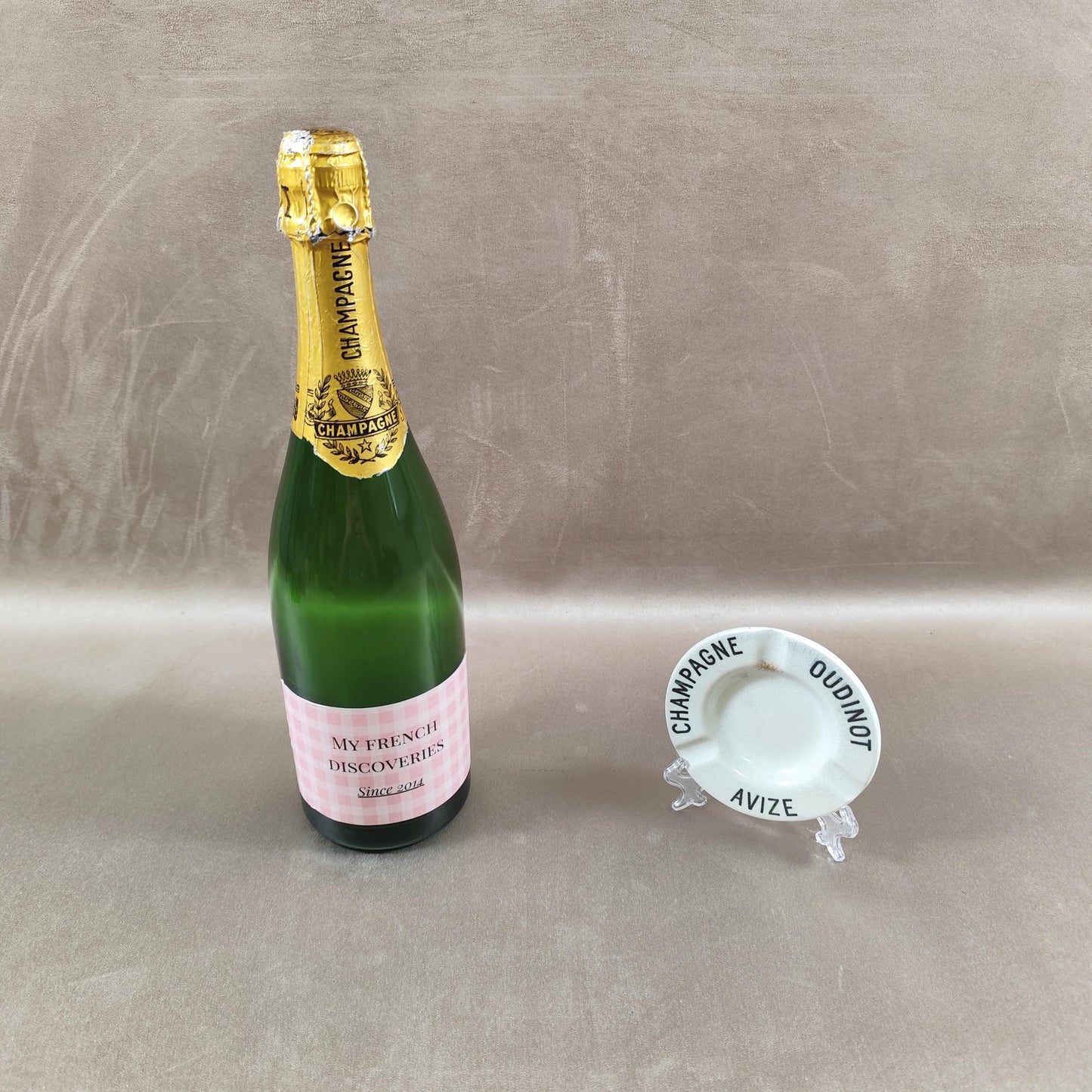 Cendrier publicitaire Champagne Oudinot Avize en porcelaine KG Lunéville France