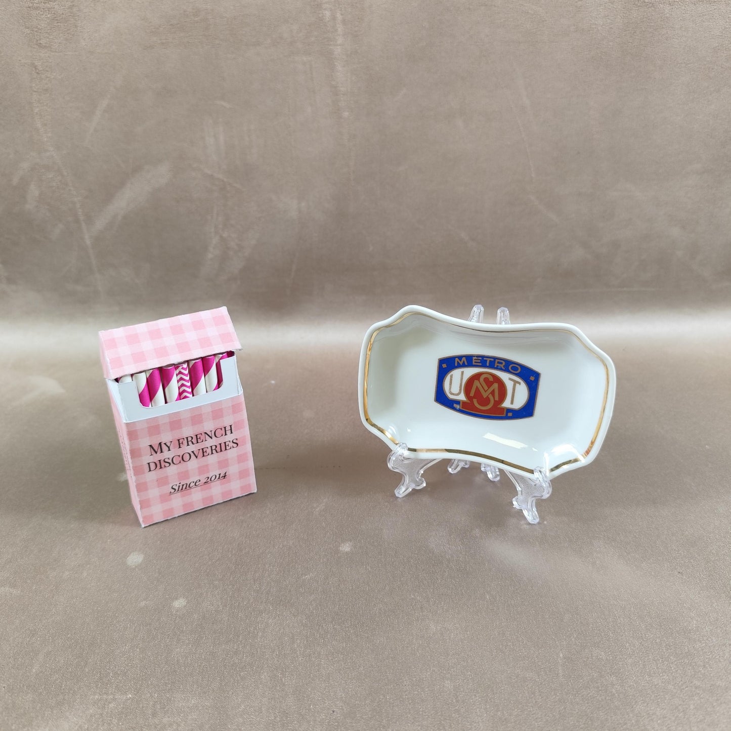 Cendrier publicitaire METRO US Métro en porcelaine Club sportif RATP Paris