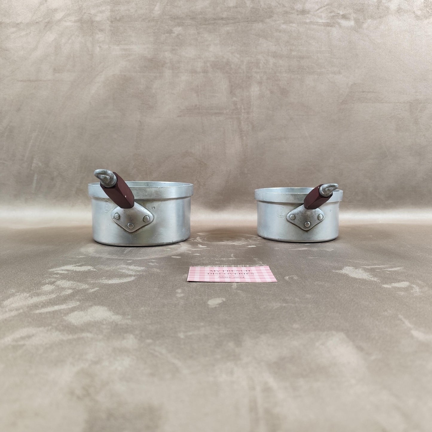 Lot de 2 casseroles vintage TOURNUS en aluminium Fabrication française