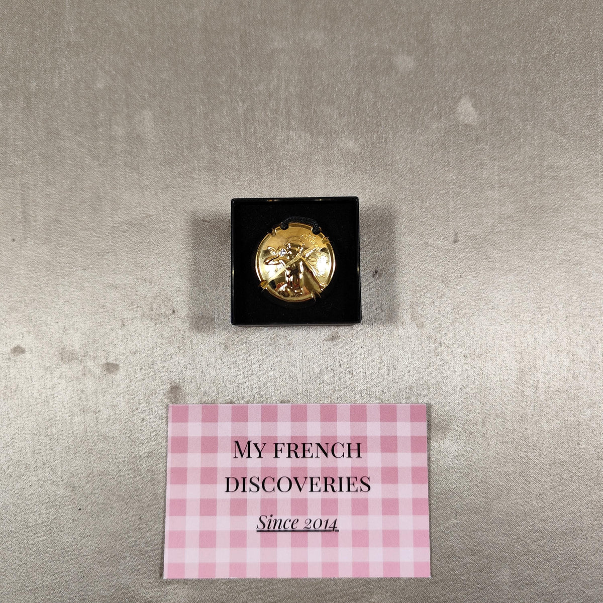 Capsule de champagne Amour de Deutz 2006 plaquée or Pascal Morabito Pendentif