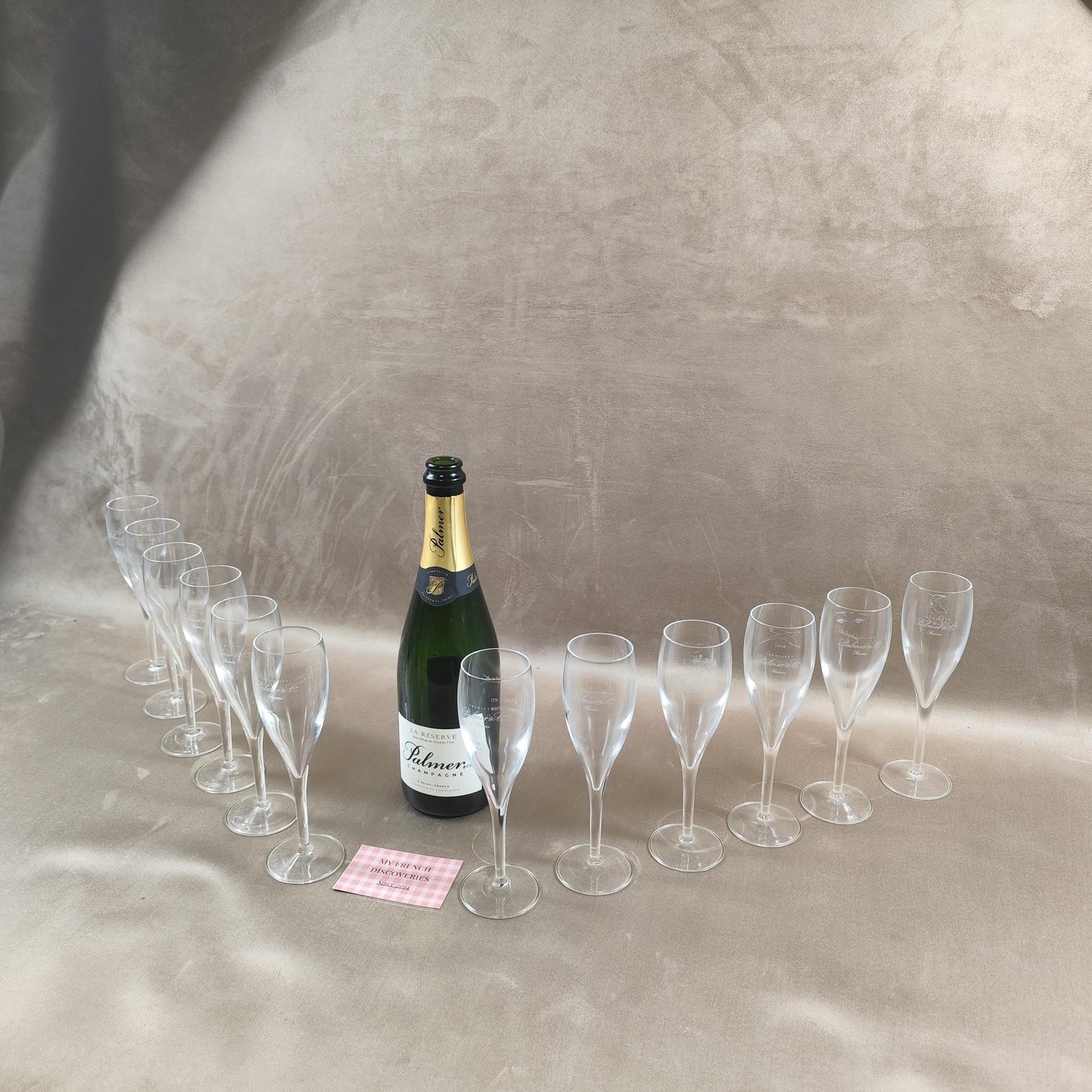 Lot de 12 flûtes à champagne Palmer & Co gravées Édition artistique Palmerescence