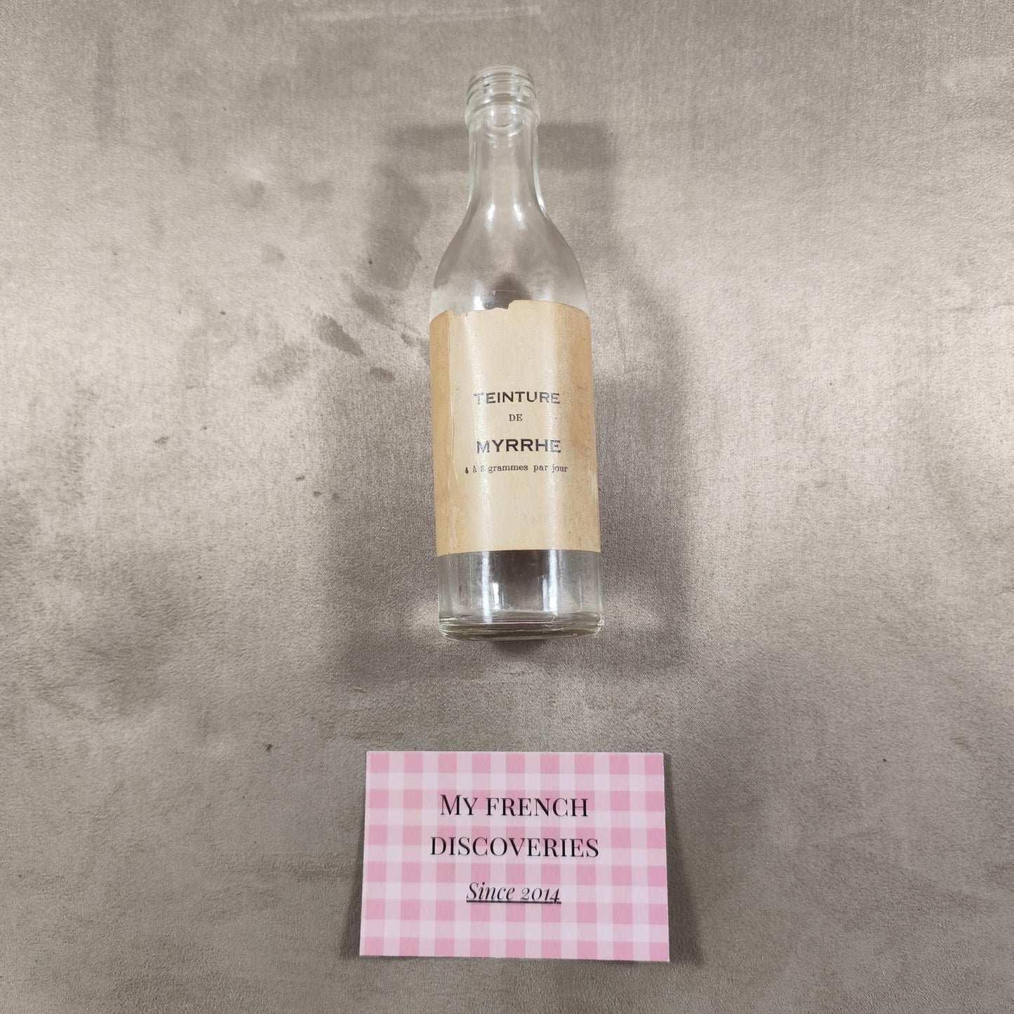 Lot de flacons anciens de pharmacie et produits ménagers O-Cedar, Clarks, LOréal Verre