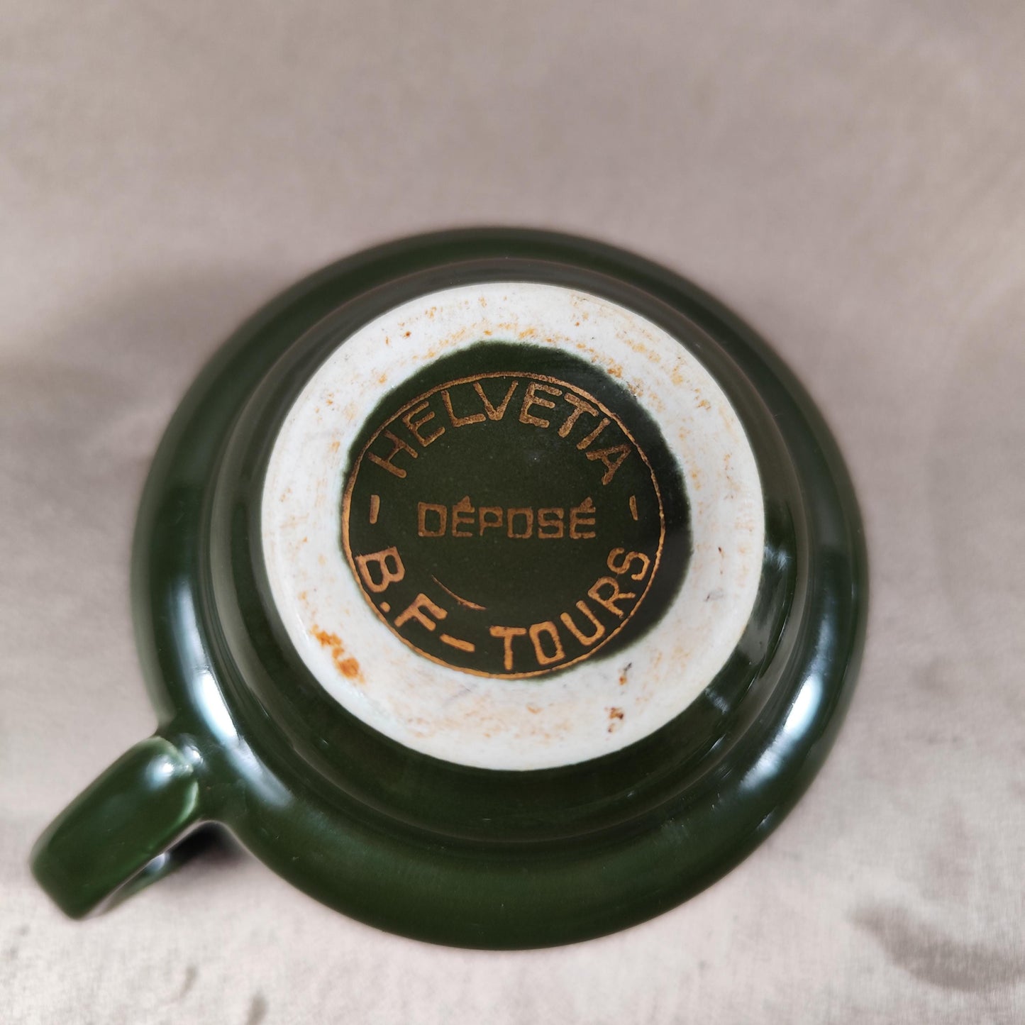 Ensemble de 3 tasses à café Helvetia B.F. Tours  Pillivuyt France Céramique verte