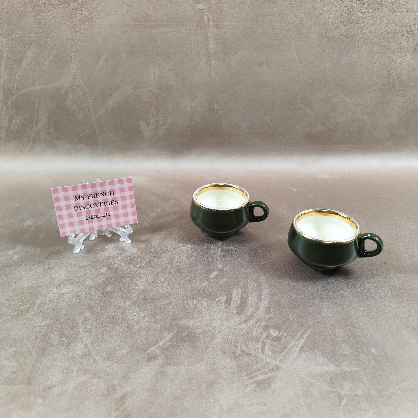 Paire de tasses espresso Helvetia B.F. Tours  Pillivuyt France  Céramique verte