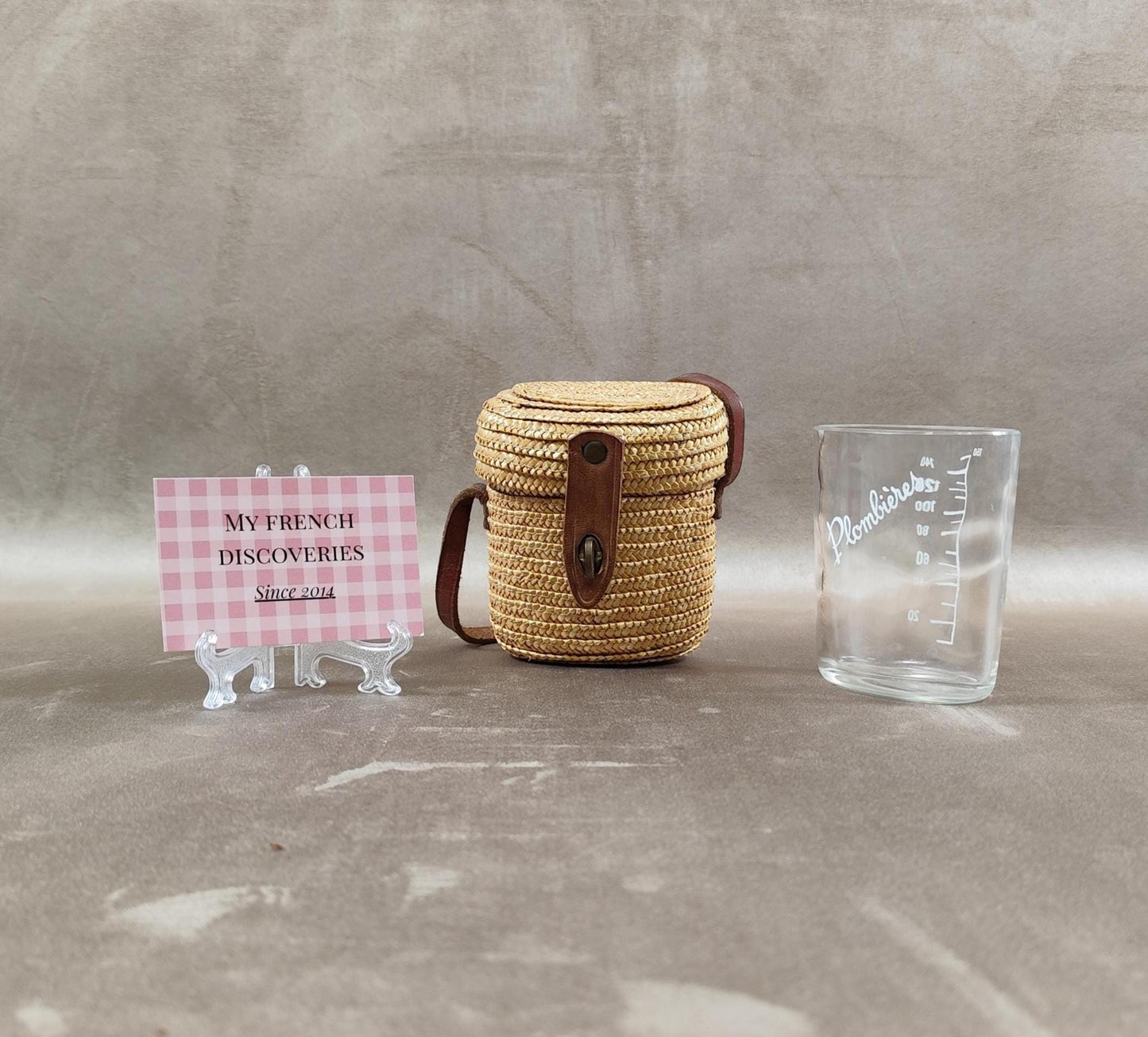 Verre de cure Plombières gradué Verre curiste ancien avec étui paille et cuir
