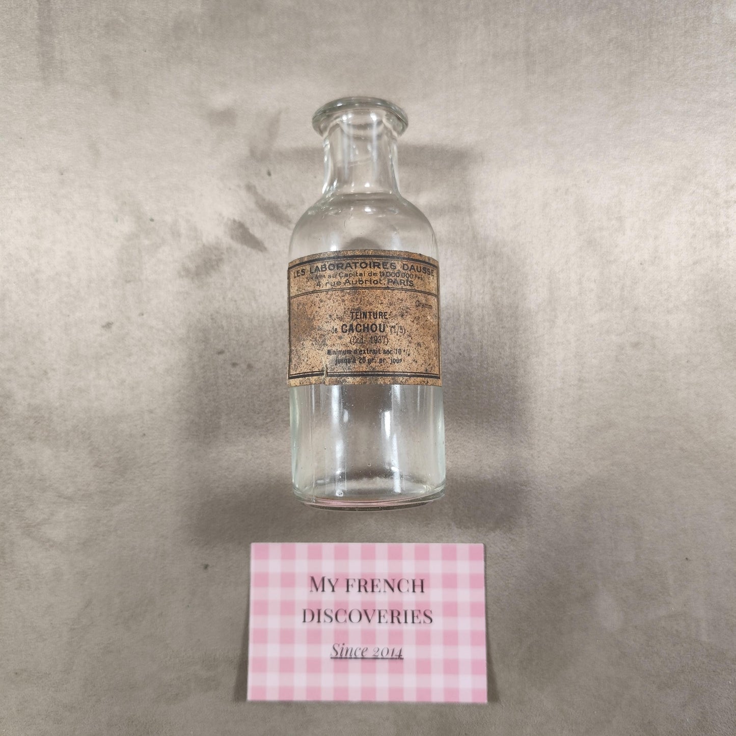 Lot de flacons anciens de pharmacie et produits ménagers O-Cedar, Clarks, LOréal Verre