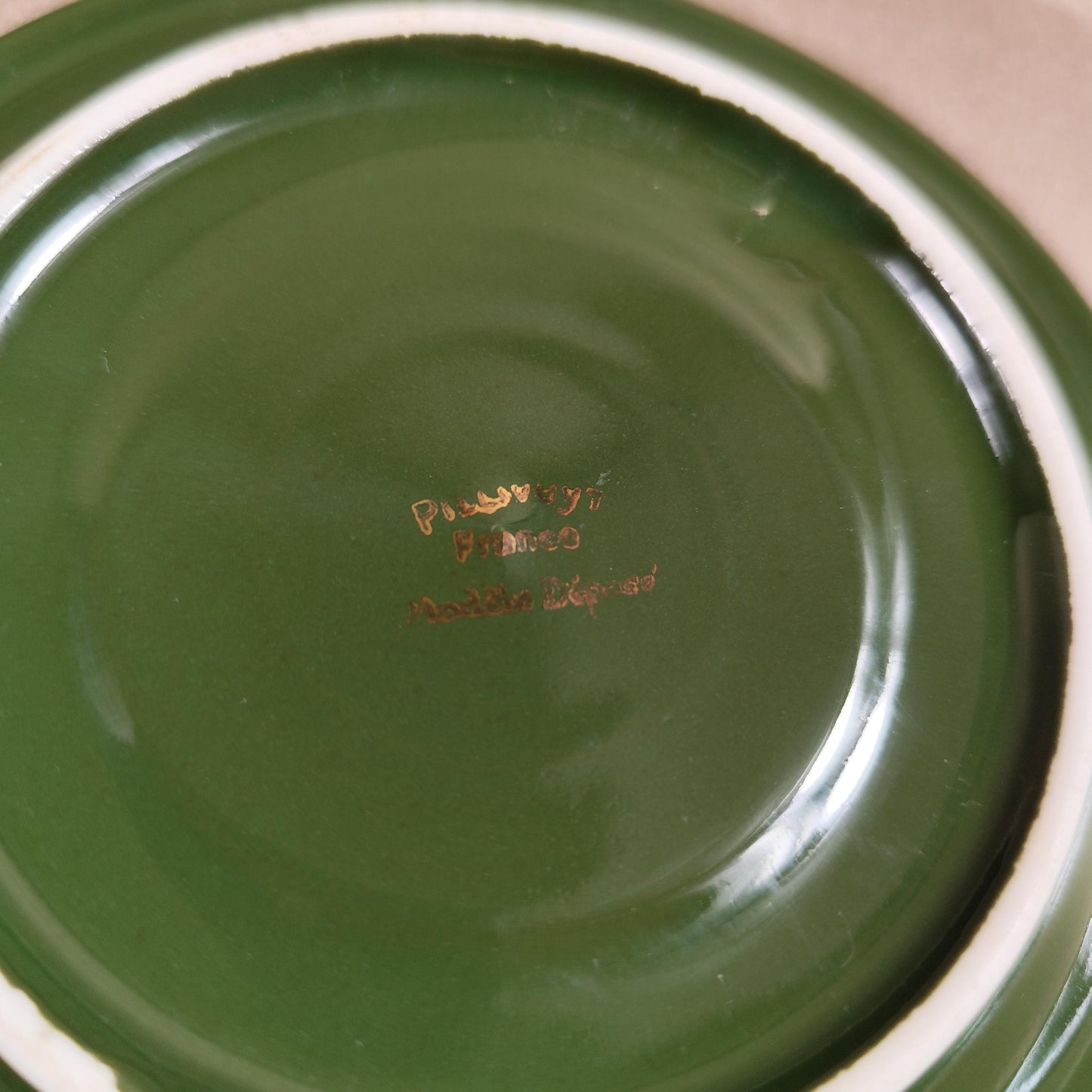 Ensemble de 3 tasses à café Helvetia B.F. Tours  Pillivuyt France Céramique verte