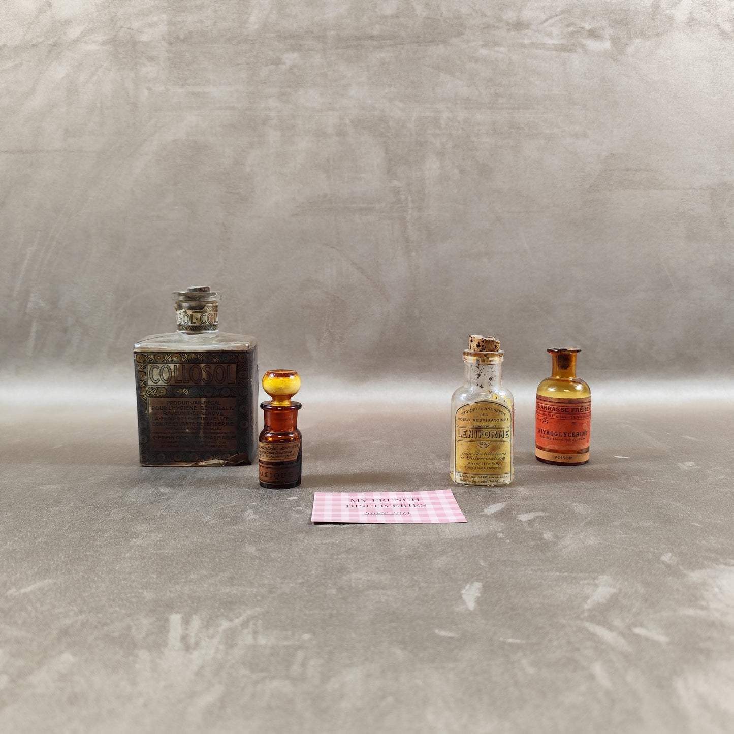 Lot de flacons anciens de pharmacie Nitrogycérine, Léniforme, Collosol Apothicaire
