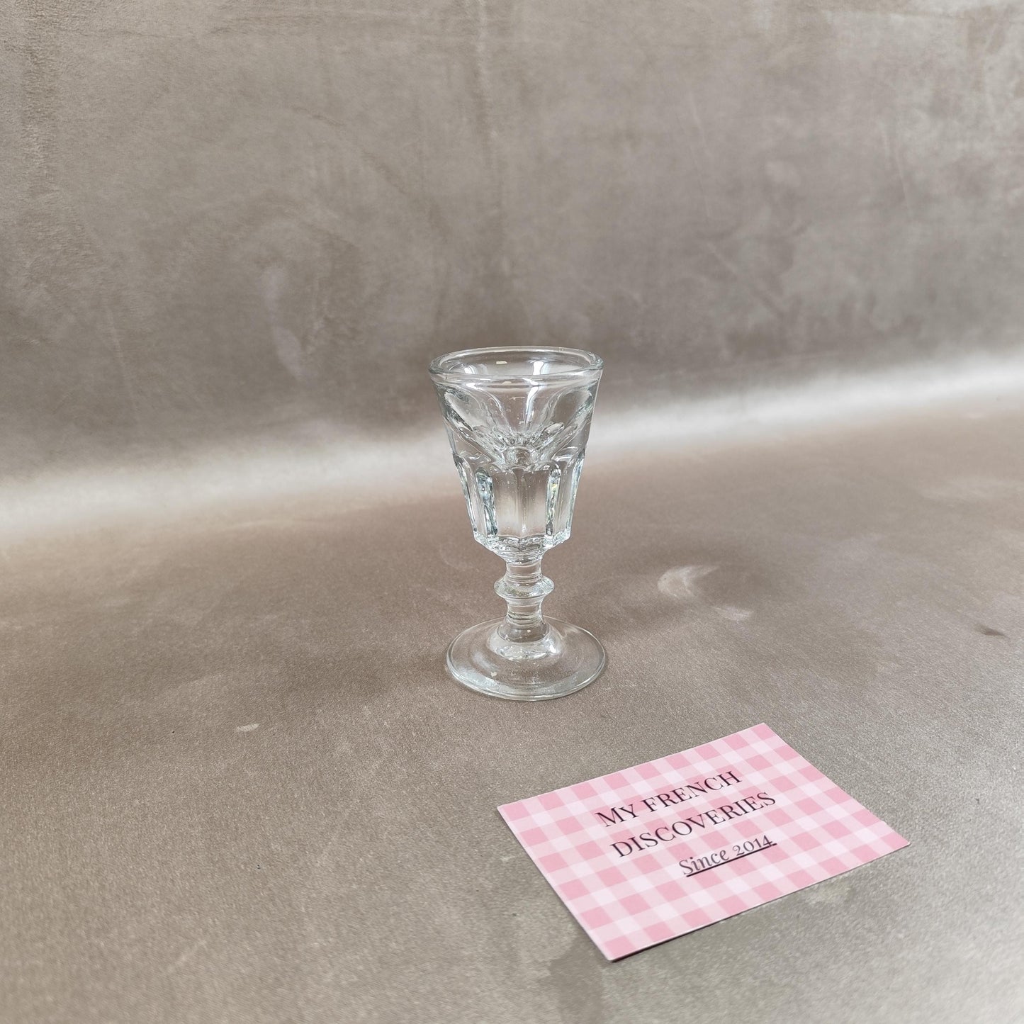 Verre du patron trompeur en verre Verre à liqueur truqué Bar vintage