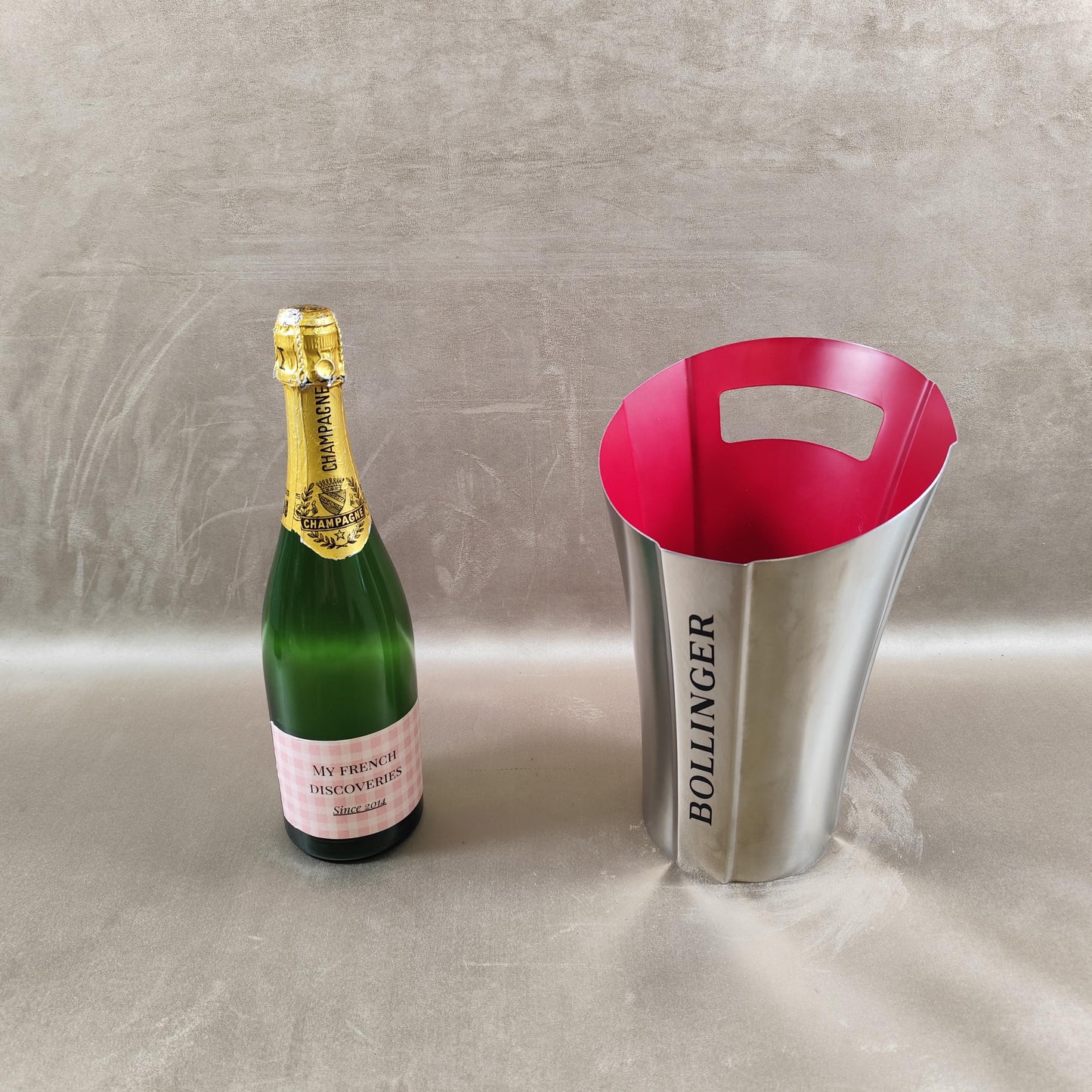 Seau à champagne Bollinger aluminium intérieur rouge Rafraîchisseur bouteille design