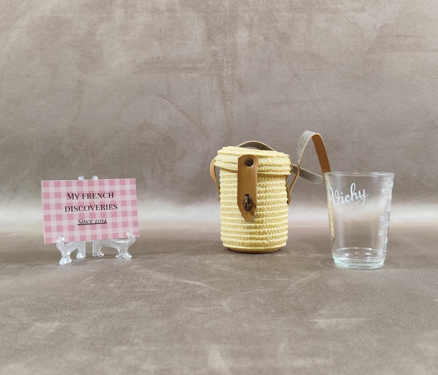 Verre de cure Vichy avec étui Verre de curiste gradué Thermalisme